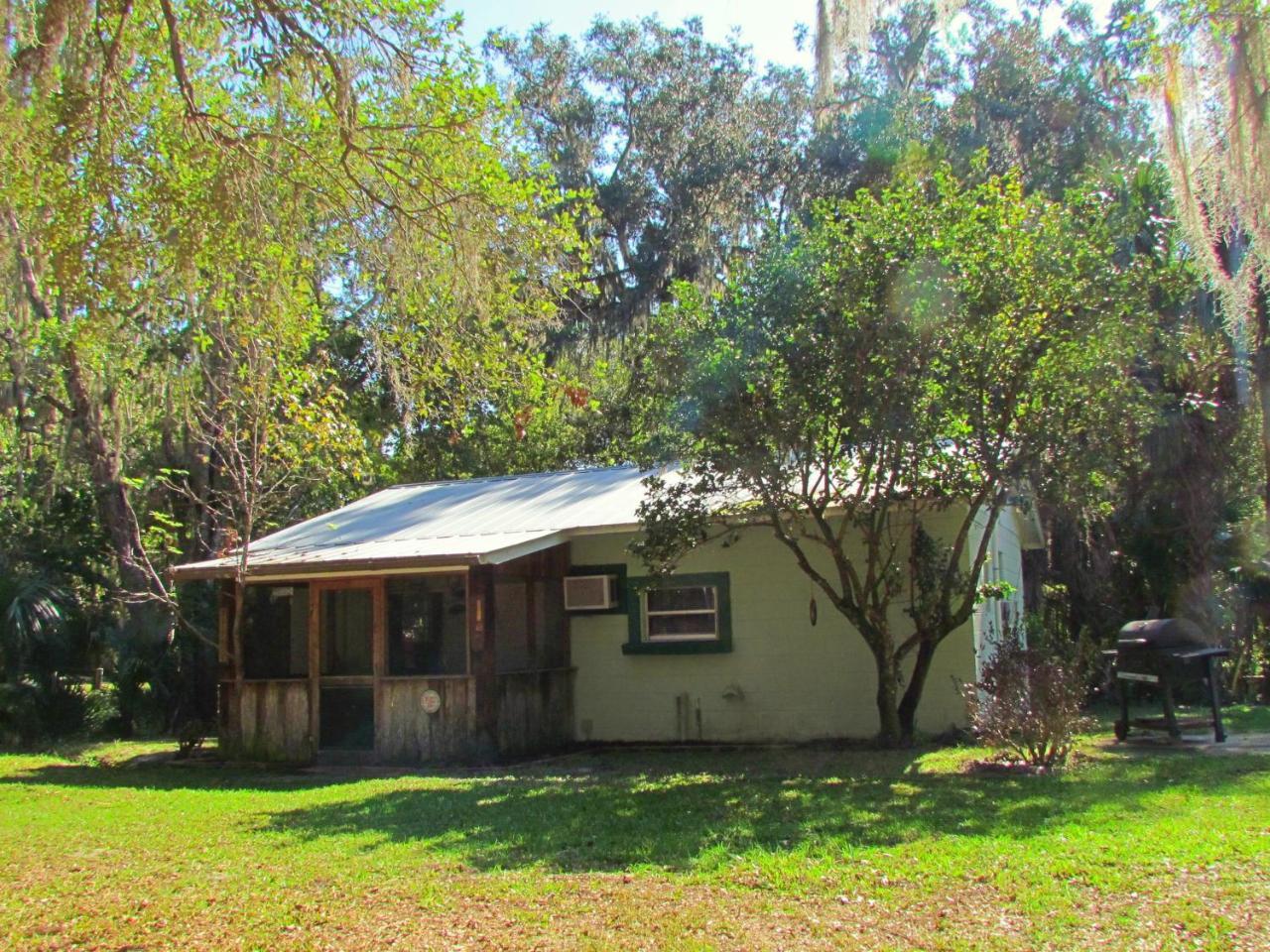 The Yearling Cabins Cross Creek Extérieur photo